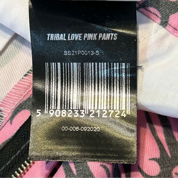 DollsKill Local Heroes Tribal Love Pink Straight Leg Pants Size Small - Picture 12 of 12